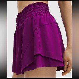 Lululemon Shake It Out High-Rise Running Short 2.5” Inseam, XL, Chilled Grape